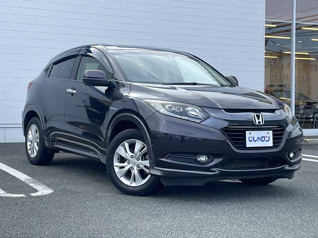 ホンダ ヴェゼル ハイブリッド X 熊本県 2014(平26)年 9.4万km ルーセブラックM (株)IDOMが運営する【じしゃロン熊本店】の自社ローン対象車両になります。こちらは現金ご利用時の価格です。/自社ローンご希望の方は別途その旨お申付け下さい。/純正ナビ（ＣＤ　ＤＶＤ　ワンセグＴＶ　ＢＴ）　/バックカメラ　/ＥＴＣ　/クルーズコントロール　/パドルシフト　/ＬＥＤヘッドライト　/ステアリングスイッチ　/Ｗ＋サイドエアバッグ　/カーテンエアバッグ/あんしんパッケージ