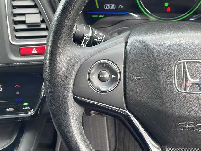 ホンダ ヴェゼル ハイブリッド X 熊本県 2014(平26)年 9.4万km ルーセブラックM (株)IDOMが運営する【じしゃロン熊本店】の自社ローン対象車両になります。こちらは現金ご利用時の価格です。/自社ローンご希望の方は別途その旨お申付け下さい。/純正ナビ（ＣＤ　ＤＶＤ　ワンセグＴＶ　ＢＴ）　/バックカメラ　/ＥＴＣ　/クルーズコントロール　/パドルシフト　/ＬＥＤヘッドライト　/ステアリングスイッチ　/Ｗ＋サイドエアバッグ　/カーテンエアバッグ/あんしんパッケージ