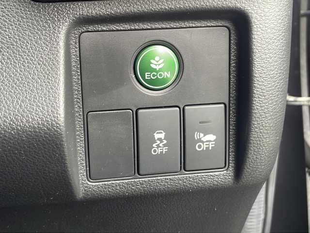 ホンダ ヴェゼル ハイブリッド X 熊本県 2014(平26)年 9.4万km ルーセブラックM (株)IDOMが運営する【じしゃロン熊本店】の自社ローン対象車両になります。こちらは現金ご利用時の価格です。/自社ローンご希望の方は別途その旨お申付け下さい。/純正ナビ（ＣＤ　ＤＶＤ　ワンセグＴＶ　ＢＴ）　/バックカメラ　/ＥＴＣ　/クルーズコントロール　/パドルシフト　/ＬＥＤヘッドライト　/ステアリングスイッチ　/Ｗ＋サイドエアバッグ　/カーテンエアバッグ/あんしんパッケージ