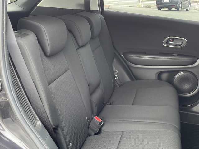 ホンダ ヴェゼル ハイブリッド X 熊本県 2014(平26)年 9.4万km ルーセブラックM (株)IDOMが運営する【じしゃロン熊本店】の自社ローン対象車両になります。こちらは現金ご利用時の価格です。/自社ローンご希望の方は別途その旨お申付け下さい。/純正ナビ（ＣＤ　ＤＶＤ　ワンセグＴＶ　ＢＴ）　/バックカメラ　/ＥＴＣ　/クルーズコントロール　/パドルシフト　/ＬＥＤヘッドライト　/ステアリングスイッチ　/Ｗ＋サイドエアバッグ　/カーテンエアバッグ/あんしんパッケージ