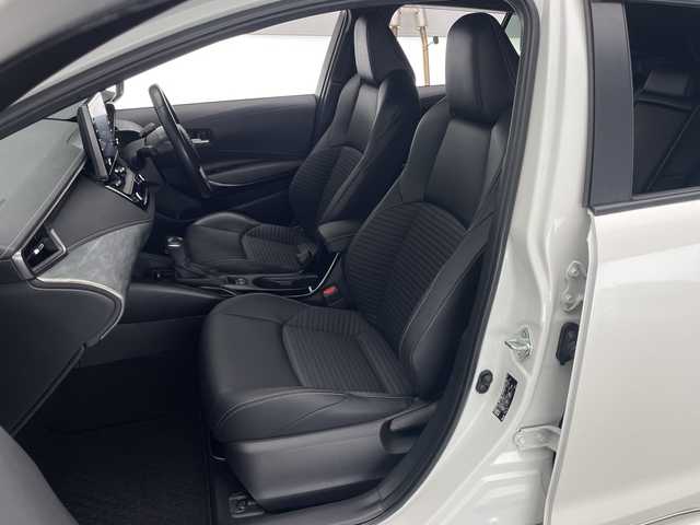 トヨタ カローラツーリング ハイブリッド ダブルバイビー 宮崎県 2020(令2)年 4.6万km ホワイトパールクリスタルシャイン モデリスタフルエアロ/Toyota Safety Sense/〇プリクラシュセーフティ/〇レーントレーシングアシスト/〇ブラインドスポットモニター/〇リアクロストラフィックアラート/〇パーキングサポートブレーキ/〇ロードサインアシスト/〇クリアランスソナー/〇オートマチックハイビーム/〇レーダークルーズコントロール/〇先行車発進告知/純正9インチディスプレイオーディオ/ナビ機能/バックカメラ/ハーフレザーシート/LEDヘッドライト/ビルトインETC/純正17インチAW/前後ドライブレコーダー