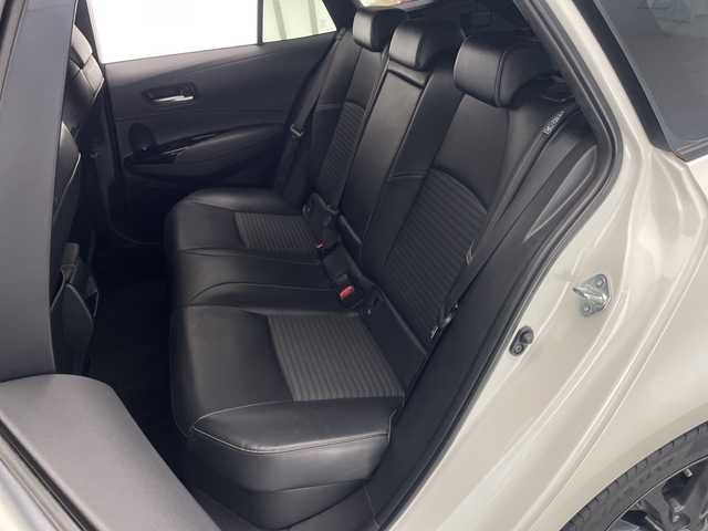 トヨタ カローラツーリング ハイブリッド ダブルバイビー 宮崎県 2020(令2)年 4.6万km ホワイトパールクリスタルシャイン モデリスタフルエアロ/Toyota Safety Sense/〇プリクラシュセーフティ/〇レーントレーシングアシスト/〇ブラインドスポットモニター/〇リアクロストラフィックアラート/〇パーキングサポートブレーキ/〇ロードサインアシスト/〇クリアランスソナー/〇オートマチックハイビーム/〇レーダークルーズコントロール/〇先行車発進告知/純正9インチディスプレイオーディオ/ナビ機能/バックカメラ/ハーフレザーシート/LEDヘッドライト/ビルトインETC/純正17インチAW/前後ドライブレコーダー