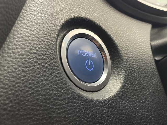 トヨタ カローラツーリング ハイブリッド ダブルバイビー 宮崎県 2020(令2)年 4.6万km ホワイトパールクリスタルシャイン モデリスタフルエアロ/Toyota Safety Sense/〇プリクラシュセーフティ/〇レーントレーシングアシスト/〇ブラインドスポットモニター/〇リアクロストラフィックアラート/〇パーキングサポートブレーキ/〇ロードサインアシスト/〇クリアランスソナー/〇オートマチックハイビーム/〇レーダークルーズコントロール/〇先行車発進告知/純正9インチディスプレイオーディオ/ナビ機能/バックカメラ/ハーフレザーシート/LEDヘッドライト/ビルトインETC/純正17インチAW/前後ドライブレコーダー