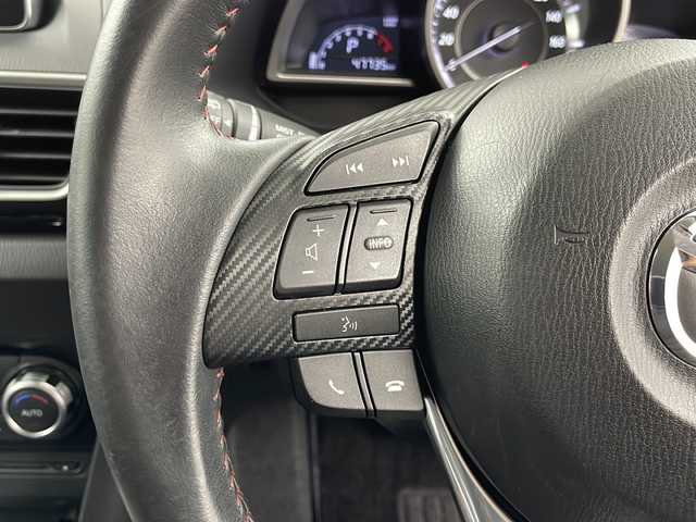 マツダ アクセラ スポーツ 15S 道央・札幌 2015(平27)年 4.8万km スノーフレイクホワイトパールマイカ ・4WD/i-ACTIVSENSE/・衝突被害軽減ブレーキ/・アイドリングストップシステム/・純正ナビ（地図SD無）/・DVD.CD.Bluetooth/・SD.フルセグ.キャンセラー/・バックカメラ/・スマートキー/プッシュスタート/・ETC/・取扱説明書
