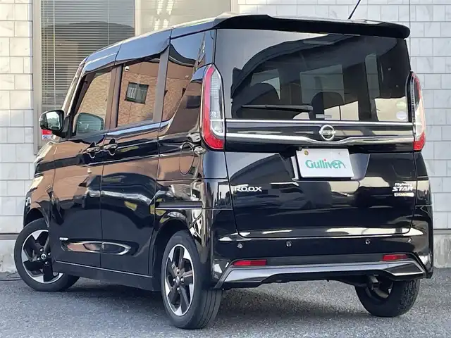 日産 ルークス ハイウェイスター X 福岡県 2021(令3)年 3.8万km ブラック ワンオーナー/純正9インチメモリナビ【MM320D-L】/　(AM/FM/CD/DVD/SD/MUSIC STOCKER/Bluetooth/iPod/USB/フルセグTV)/インテリジェントアラウンドビューモニター/バックカメラ/運転支援機能/・エマージェンシーブレーキ/・エマージェンシーストップシグナル/・ヒルスタートアシスト/・踏み間違い衝突防止アシスト/・車線逸脱防止支援システム/・標識検知機能/・先行車発進お知らせ/両側パワースライドドア/ハンズフリーオートスライドドア/純正ナビ連動型前方ドライブレコーダー【DH5-D】/ステアリングスイッチ/電格ウインカーミラー/ドアバイザー/助手席シートバックテーブル/USBポート(D席、N席シート裏)/後席ロールサンシェード/スペアキー×1/保証書/取扱説明書/ナビ取扱説明書