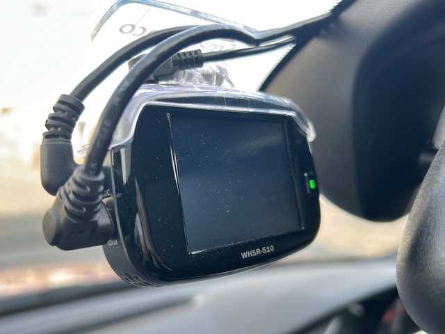 プジョー ３０８ SW GTライン ブルーHDi 岐阜県 2020(令2)年 8.4万km 赤 /純正ディスプレイオーディオ/(AppleCarPlay/USB/Radio)//パークアシスト//インテリジェントハイビーム//パーキングセンサー//ブラインドスポットモニター//アクティブセーフティブレーキ//ＥＴＣ//バックカメラ//前後ドライブレコーダー//パドルシフト//ルーフレール//プッシュスタート//スマートキー//スペアキーx1//社外16インチAW//純正17インチAW付サマータイヤ積込