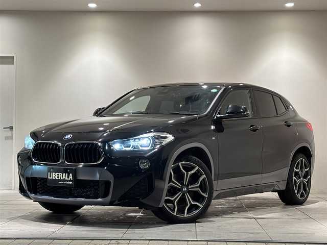 ＢＭＷ Ｘ２ sDrive18i MスポーツX 愛知県 2018(平30)年 4万km サファイアブラックP ドライビングアシスト　/純正ナビ　/コンフォートアクセス　/Ｂｌｕｅｔｏｏｔｈ　/バックカメラ　/インテリジェントセーフティー　/パーキングアシスト　/ＬＥＤヘッドライト　/ミラー型ＥＴＣ　/ドライブレコーダー/パワーバックドア/プッシュスタート/アイドリングストップ/ウィンカーミラー