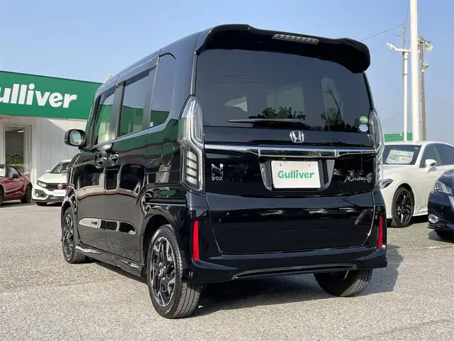 ホンダ Ｎ ＢＯＸ カスタム G L ターボ ホンダセンシング 千葉県 2019(平31)年 5.1万km クリスタルブラックパール ホンダセンシング/・衝突軽減ブレーキ/・レーンキープアシスト/・アダプティブクルーズコントロール/・オートマチックハイビーム/社外SDナビ【CN-RE05D】/・CD/DVD/MSV/Bluetooth/フルセグTV/バックカメラ/両後パワースライドドア/ハーフレザーシート/スマートキー/社外前後ドライブレコーダー/ビルトインETC/パドルシフト/純正LEDヘッドライト/フォグランプ/本革巻きステアリング/純正15インチアルミホイール/純正ゴムフロアマット/サイド＆カーテンエアバッグ