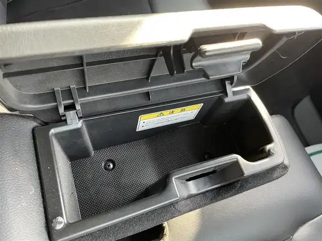 ホンダ Ｎ ＢＯＸ カスタム G L ターボ ホンダセンシング 千葉県 2019(平31)年 5.1万km クリスタルブラックパール ホンダセンシング/・衝突軽減ブレーキ/・レーンキープアシスト/・アダプティブクルーズコントロール/・オートマチックハイビーム/社外SDナビ【CN-RE05D】/・CD/DVD/MSV/Bluetooth/フルセグTV/バックカメラ/両後パワースライドドア/ハーフレザーシート/スマートキー/社外前後ドライブレコーダー/ビルトインETC/パドルシフト/純正LEDヘッドライト/フォグランプ/本革巻きステアリング/純正15インチアルミホイール/純正ゴムフロアマット/サイド＆カーテンエアバッグ