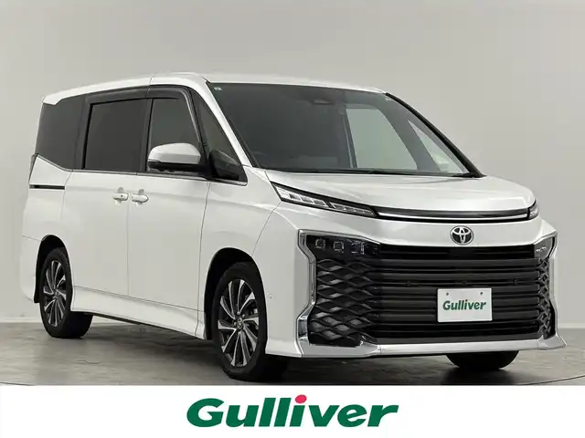 トヨタ ヴォクシー S－Z 埼玉県 2023(令5)年 1.2万km ホワイトパールクリスタルシャイン 10.5インチディスプレイオーディオ　フルセグ　全方位カメラ　トヨタセーフティセンス　レーダークルーズ　ETC2.0　ハーフレザーシート　両側パワスラ　シートヒーター　LEDオートライト　ドライブレコーダー　クリアランスソナー　