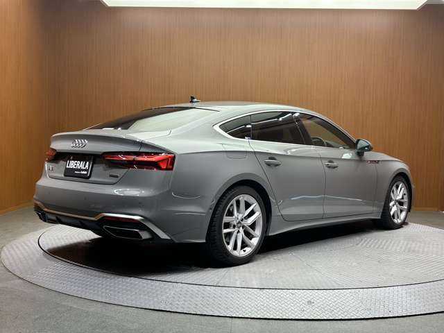 アウディ Ａ５ SB 40TDIクワトロ Sライン 千葉県 2021(令3)年 6.9万km クワンタムグレー ＡＣＣ　/半革　/ナビ　/ＴＶ　/３６０°レーザーライトＰＫＧ　/電動シート　/シートヒーター　/電動トランク　/プッシュスタート　/バーチャルコックピット　/衝突軽減Ｂ　/ＢＳＭ　/ＬＫＡ　/ＥＴＣ　/禁煙車