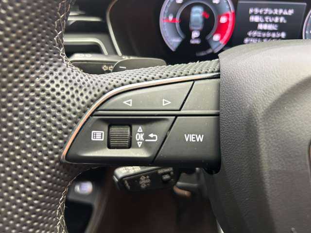 アウディ Ａ５ SB 40TDIクワトロ Sライン 千葉県 2021(令3)年 6.9万km クワンタムグレー ＡＣＣ　/半革　/ナビ　/ＴＶ　/３６０°レーザーライトＰＫＧ　/電動シート　/シートヒーター　/電動トランク　/プッシュスタート　/バーチャルコックピット　/衝突軽減Ｂ　/ＢＳＭ　/ＬＫＡ　/ＥＴＣ　/禁煙車