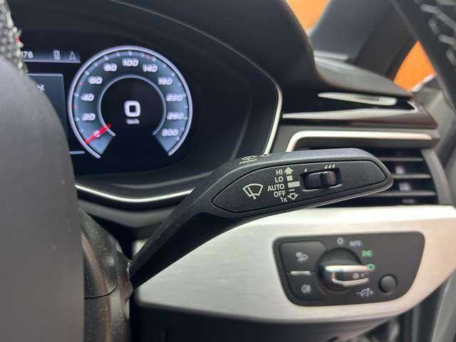 アウディ Ａ５ SB 40TDIクワトロ Sライン 千葉県 2021(令3)年 6.9万km クワンタムグレー ＡＣＣ　/半革　/ナビ　/ＴＶ　/３６０°レーザーライトＰＫＧ　/電動シート　/シートヒーター　/電動トランク　/プッシュスタート　/バーチャルコックピット　/衝突軽減Ｂ　/ＢＳＭ　/ＬＫＡ　/ＥＴＣ　/禁煙車