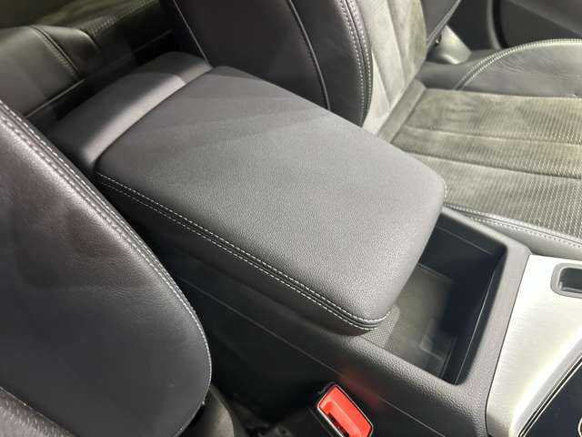 アウディ Ａ５ SB 40TDIクワトロ Sライン 千葉県 2021(令3)年 6.9万km クワンタムグレー ＡＣＣ　/半革　/ナビ　/ＴＶ　/３６０°レーザーライトＰＫＧ　/電動シート　/シートヒーター　/電動トランク　/プッシュスタート　/バーチャルコックピット　/衝突軽減Ｂ　/ＢＳＭ　/ＬＫＡ　/ＥＴＣ　/禁煙車