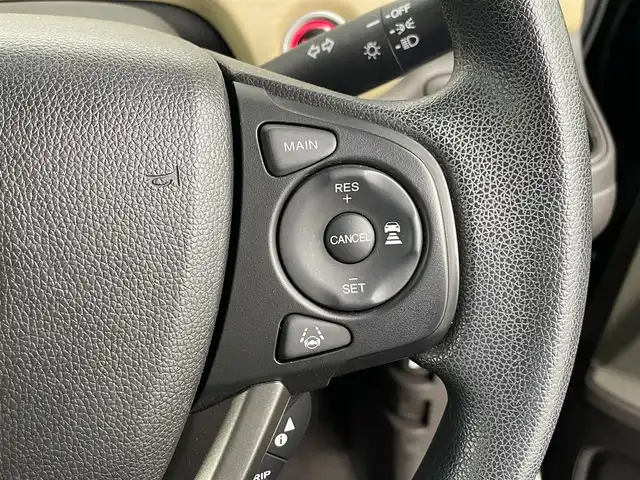 ホンダ フリード G ホンダセンシング 埼玉県 2019(平31)年 3万km フォレストグリーンパール ホンダセンシング/純正7インチメモリナビ(型式：VXM-194Ci)/CD/Bluetooth/フルセグ/両側パワースライドドア/クルーズコントロール/バックカメラ/前後ドライブレコーダー/ビルトインETC/純正フロアマット/プッシュスタート/スマートキー/スペアキー１本