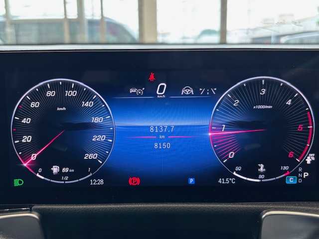 メルセデス・ベンツ Ｍ・ベンツ ＧＬＢ２００ｄ 4マチック ナイトエディション 埼玉県 2024(令6)年 0.9万km 黒 純正メーカーナビ/全方位カメラ/パワーバックドア/レーダークルーズコントロール/LEDオートライト/革シート/シートヒーター/メモリーシート/パワーシート/純正20インチアルミホイール/ETC