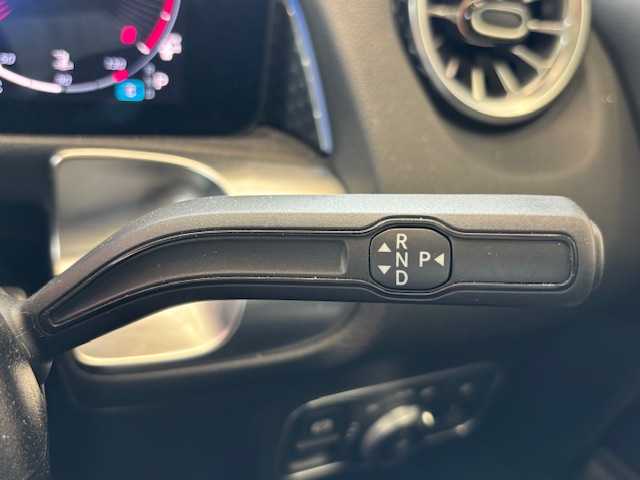 メルセデス・ベンツ Ｍ・ベンツ ＧＬＢ２００ｄ 4マチック ナイトエディション 埼玉県 2024(令6)年 0.9万km 黒 純正メーカーナビ/全方位カメラ/パワーバックドア/レーダークルーズコントロール/LEDオートライト/革シート/シートヒーター/メモリーシート/パワーシート/純正20インチアルミホイール/ETC
