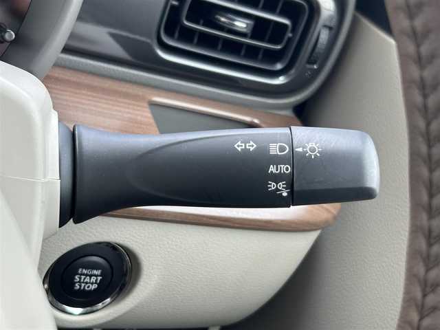 スズキ ラパン ＬＣ X 静岡県 2022(令4)年 0.3万km アーバンブラウンパールメタリック デュアルセンサーブレーキ/前席シートヒーター/ＬＥＤヘッドライト/スマートキー/リアパーキングセンサー/誤発進抑制/車線逸脱警報/先行車発進お知らせ機能/ハイビームアシスト/盗難防止装置/純正フロアマット/純正14AW