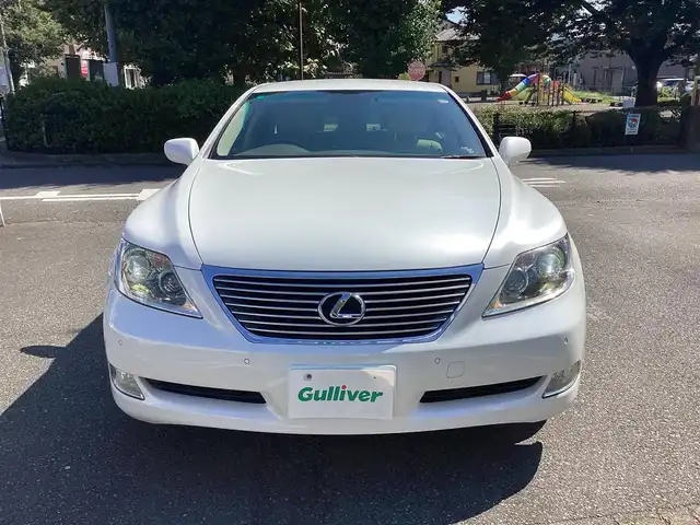 レクサス ＬＳ 460 神奈川県 2007(平19)年 7.8万km ホワイトパールクリスタルシャイン ワンオーナー/純正HDDナビ/バックモニター/HIDヘッドランプ/インテリジェントAFS/プレミアムサウンドシステム/パワーシート/スマートキー