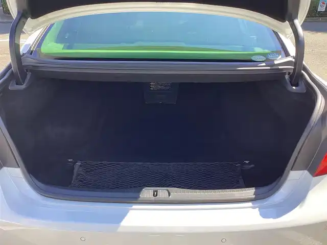 レクサス ＬＳ 460 神奈川県 2007(平19)年 7.8万km ホワイトパールクリスタルシャイン ワンオーナー/純正HDDナビ/バックモニター/HIDヘッドランプ/インテリジェントAFS/プレミアムサウンドシステム/パワーシート/スマートキー