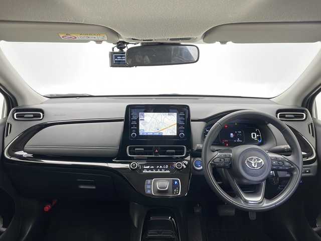 トヨタ アクア G 長野県 2022(令4)年 1.9万km プラチナホワイトパールマイカ 4WD/純正メモリナビ/Bluetooth／フルセグTV/前後ドラレコ/バックカメラ/ETC/衝突被害軽減システム/横滑り防止装置/レーントレーシングアシスト/クリアランスソナー/パーキングサポートブレーキ/ロードサインアシスト/ステアリングスイッチ/ドアバイザー/フロアマット/コーナーセンサー/プッシュスタート/スペアキー1本/LEDヘッドライト