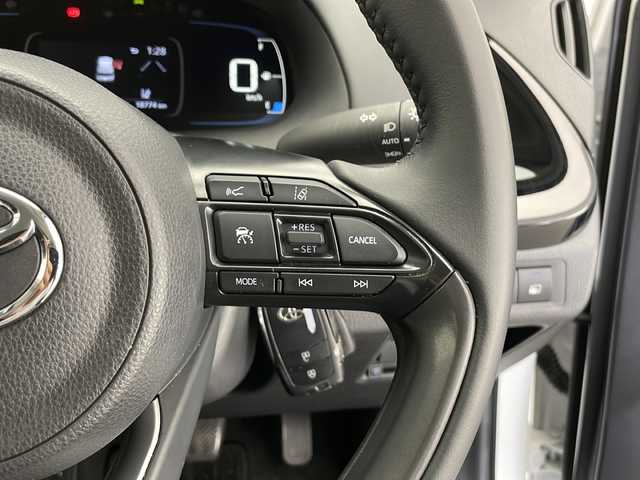 トヨタ アクア G 長野県 2022(令4)年 1.9万km プラチナホワイトパールマイカ 4WD/純正メモリナビ/Bluetooth／フルセグTV/前後ドラレコ/バックカメラ/ETC/衝突被害軽減システム/横滑り防止装置/レーントレーシングアシスト/クリアランスソナー/パーキングサポートブレーキ/ロードサインアシスト/ステアリングスイッチ/ドアバイザー/フロアマット/コーナーセンサー/プッシュスタート/スペアキー1本/LEDヘッドライト