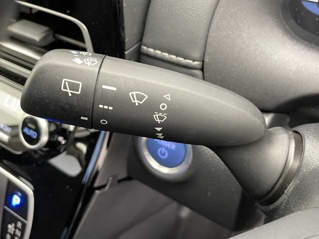 トヨタ アクア G 長野県 2022(令4)年 1.9万km プラチナホワイトパールマイカ 4WD/純正メモリナビ/Bluetooth／フルセグTV/前後ドラレコ/バックカメラ/ETC/衝突被害軽減システム/横滑り防止装置/レーントレーシングアシスト/クリアランスソナー/パーキングサポートブレーキ/ロードサインアシスト/ステアリングスイッチ/ドアバイザー/フロアマット/コーナーセンサー/プッシュスタート/スペアキー1本/LEDヘッドライト