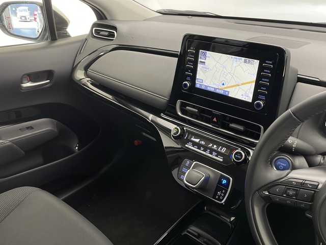 トヨタ アクア G 長野県 2022(令4)年 1.9万km プラチナホワイトパールマイカ 4WD/純正メモリナビ/Bluetooth／フルセグTV/前後ドラレコ/バックカメラ/ETC/衝突被害軽減システム/横滑り防止装置/レーントレーシングアシスト/クリアランスソナー/パーキングサポートブレーキ/ロードサインアシスト/ステアリングスイッチ/ドアバイザー/フロアマット/コーナーセンサー/プッシュスタート/スペアキー1本/LEDヘッドライト