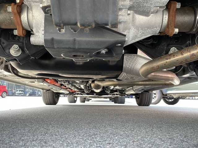 トヨタ アクア G 長野県 2022(令4)年 1.9万km プラチナホワイトパールマイカ 4WD/純正メモリナビ/Bluetooth／フルセグTV/前後ドラレコ/バックカメラ/ETC/衝突被害軽減システム/横滑り防止装置/レーントレーシングアシスト/クリアランスソナー/パーキングサポートブレーキ/ロードサインアシスト/ステアリングスイッチ/ドアバイザー/フロアマット/コーナーセンサー/プッシュスタート/スペアキー1本/LEDヘッドライト