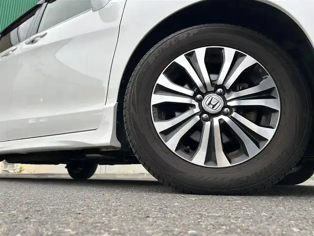ホンダ フリード スパイク ハイブリット ジャストセレクション 宮城県 2015(平27)年 8.4万km ホワイトオーキッドパール ワンオーナー/純正SDナビ/【CD・DVD・SD・BT・フルセグTV】/バックカメラ/両側パワースライドドア/クルーズコントロール/純正エアロ/純正15インチAW/社外ドライブレコーダー/ハーフレザーシート/電動格納ミラー/ウィンカーミラー/オートライト/HIDヘッドライト/横滑り防止装置/ステアリングスイッチ/スマートキー/ETC