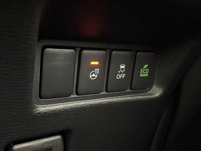 三菱 デリカＤ：５ シャモニー 愛知県 2025(令7)年 0.1千km ブラックダイヤモンド /禁煙車//登録済未使用車//特別仕様車”CHAMONIX”//ナビ取付パッケージ//リアモニター取付パッケージ//マルチアラウンドモニター//e-Assist//レーダークルーズコントロール//専用ブラック外装加飾//専用デカール//専用18インチブラックアルミホイール//専用合皮×スエード調コンビシート(撥水機能付)//専用木目調パネル//専用シルバーステッチ加飾//LEDヘッドライト//オートライト//LEDフォグランプ//エレクトリックテールゲート//両側パワースライドドア//運転席パワーシート//前席シートヒーター//電子パーキングブレーキ//ブレーキホールド//革巻きステアリング//ステアリングスイッチ//ステアリングヒーター//プッシュスタート//電動格納ミラー//アイドリングストップ//新車保証書・取扱説明書//スペアキー