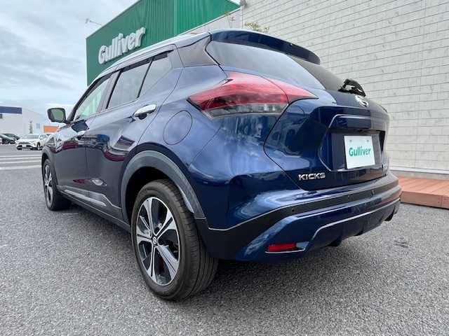 日産 キックス X 茨城県 2021(令3)年 2.6万km ダークブルー ドライブレコーダー　/ＥＴＣ　/プロパイロット　/衝突軽減システム　/レーンキープアシスト　/パーキングアシスト　/バックカメラ　/全方位カメラ　/オートマチックハイビーム　/ＬＥＤヘッドライト　/コーナーセンサー前後/純正アルミホイール/純正フロアマット/デジタルインナーミラー/プッシュスタート