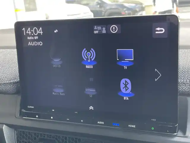ホンダ ステップワゴン エアー 東京都 2023(令5)年 1万km フィヨルドミストパール 純正１１型ナビフルセグ　/・BluetoothAudio/USB/・AppleCarPlay＆AndroidAuto/・CD/SD/DVD/AM/FM/純正１０型フリップダウンモニター　/純正ＬＥＤヘッドライト　/両側パワースライドドア　/ホンダセンシング　/（安全運転支援システム）/・衝突軽減ブレーキ/・渋滞追従機能付クルーズコントロール　/・車線維持支援システム　/・歩行者事故低減ステアリング/・先行車発進お知らせ機能/・標識認識機能/・オートハイビーム/キャプテンシート/プッシュエンジンスタート/スマートキー/純正フロアマット
