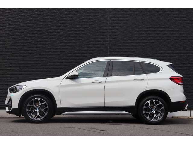 ＢＭＷ Ｘ１ xDrive 18d xライン 大分県 2021(令3)年 4.8万km アルピンホワイトⅢ インテリジェントセフティー/アダプティブクルーズコントロール/レーンディパーチャーウォーニング/コンフォートＰＫＧ/ハイラインＰＫＧ/純正ナビ/Bluetooth/社外ＴＶ/ワイヤレス充電/社外DVDプレーヤー（KHーDV201）/茶革/シートヒーター/パワーシート/ＬＥＤヘッドライト/オートライト/純正１８インチＡＷ/ミラー一体型ＥＴＣ/純正ドライブレコーダー前後/アンビエントライト