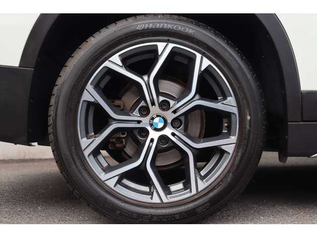 ＢＭＷ Ｘ１ xDrive 18d xライン 大分県 2021(令3)年 4.8万km アルピンホワイトⅢ インテリジェントセフティー/アダプティブクルーズコントロール/レーンディパーチャーウォーニング/コンフォートＰＫＧ/ハイラインＰＫＧ/純正ナビ/Bluetooth/社外ＴＶ/ワイヤレス充電/社外DVDプレーヤー（KHーDV201）/茶革/シートヒーター/パワーシート/ＬＥＤヘッドライト/オートライト/純正１８インチＡＷ/ミラー一体型ＥＴＣ/純正ドライブレコーダー前後/アンビエントライト