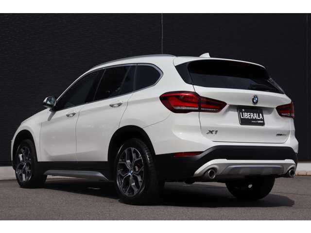ＢＭＷ Ｘ１ xDrive 18d xライン 大分県 2021(令3)年 4.8万km アルピンホワイトⅢ インテリジェントセフティー/アダプティブクルーズコントロール/レーンディパーチャーウォーニング/コンフォートＰＫＧ/ハイラインＰＫＧ/純正ナビ/Bluetooth/社外ＴＶ/ワイヤレス充電/社外DVDプレーヤー（KHーDV201）/茶革/シートヒーター/パワーシート/ＬＥＤヘッドライト/オートライト/純正１８インチＡＷ/ミラー一体型ＥＴＣ/純正ドライブレコーダー前後/アンビエントライト