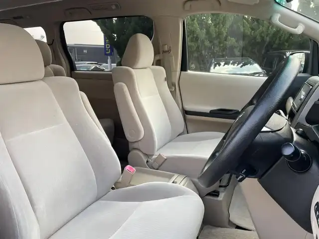 トヨタ ヴェルファイア 2．4X 和歌山県 2012(平24)年 10.5万km ブラック (株)IDOMが運営する【じしゃロン和歌山店】の自社ローン対象車両になります。こちらは現金ご利用時の価格です。/自社ローンご希望の方は別途その旨お申付け下さい。/社外ＨＤＤナビ/Ｂｌｕｅｔｏｏｔｈ/ＣＤ／ＤＶＤ再生/フルセグ/バックカメラ/両側パワースライドドア/オートＨＩＤライト/ドライブレコーダー/ビルトインＥＴＣ/スマートキー