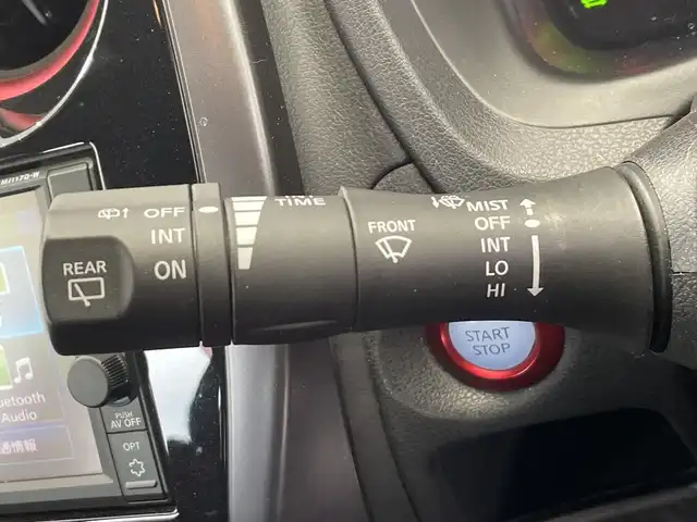 日産 ノート e－パワー ニスモ 栃木県 2018(平30)年 5.9万km ブリリアントホワイトパール メモリーナビ/（CD/Bluetooth/フルセグTV）/バックカメラ/衝突軽減ブレーキ/ETC/オートライト/LEDヘッドライト/横滑り防止装置/フォグランプ/スマートキー/プッシュスタート/ステアリングスイッチ/電動格納ミラー/純正アルミ/純正フロアマット