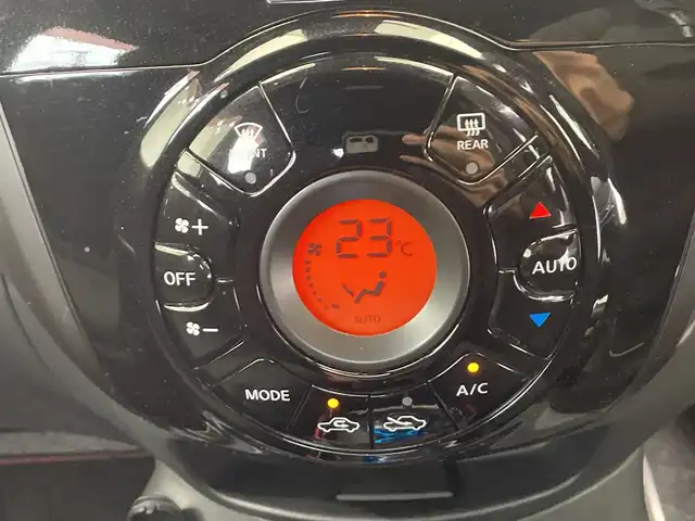 日産 ノート e－パワー ニスモ 栃木県 2018(平30)年 5.9万km ブリリアントホワイトパール メモリーナビ/（CD/Bluetooth/フルセグTV）/バックカメラ/衝突軽減ブレーキ/ETC/オートライト/LEDヘッドライト/横滑り防止装置/フォグランプ/スマートキー/プッシュスタート/ステアリングスイッチ/電動格納ミラー/純正アルミ/純正フロアマット