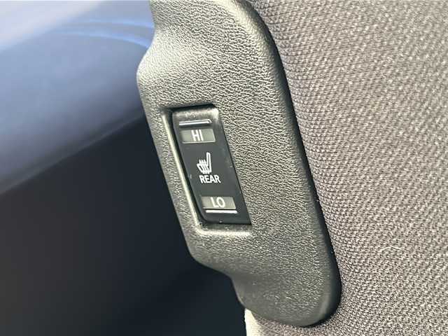 日産 リーフ e+ X アーバンクロム 広島県 2021(令3)年 3.6万km ステルスグレー/スーパーブラック 禁煙車/ワンオーナー/寒冷地仕様：後席ヒーター/後席ヒーター吹出口/ヒーターミラー/不凍液濃度アップ/プロパイロット/アラウンドビューモニター/インテリジェントルームミラー/エマージェンシーブレーキ/車線逸脱防止支援/ふらつき警報/純正9インチコネクトナビ/・フルセグ/Bluetooth/AppleCarPlay/革巻きステアリング/ステアリングスイッチ/ステアリングヒーター/LEDヘッドライト/シートヒーター（D/N）/電動パーキングブレーキ/純正17インチアルミホイール/オートエアコン/USBポート/純正ドライブレコーダー/ETC2.0/プッシュスタート/スマートキー/スペアキー/取扱書/保証書/充電ケーブル