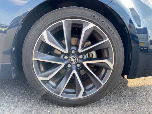 トヨタ カローラ スポーツ ハイブリッドG Z 兵庫県 2018(平30)年 10.8万km ブラッキッシュアゲハガラスフレーク 純正ナビ（AM/FM/BT)/・フルセグTV/ブラインドスポットモニター/追従付きクルーズコントロール/レーンアシスト/オートライト/ヘッドライトレベライザー/横滑り防止/ステアリングスイッチ/ビルトインETC/EVモード/ECOモード/ドライブレコーダー/純正マット/SOS