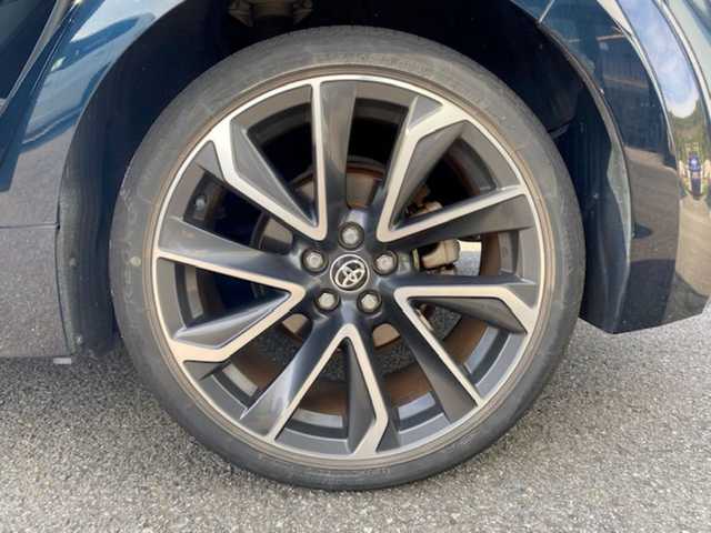 トヨタ カローラ スポーツ ハイブリッドG Z 兵庫県 2018(平30)年 10.8万km ブラッキッシュアゲハガラスフレーク 純正ナビ（AM/FM/BT)/・フルセグTV/ブラインドスポットモニター/追従付きクルーズコントロール/レーンアシスト/オートライト/ヘッドライトレベライザー/横滑り防止/ステアリングスイッチ/ビルトインETC/EVモード/ECOモード/ドライブレコーダー/純正マット/SOS