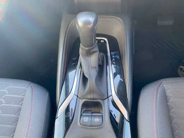 トヨタ カローラ スポーツ ハイブリッドG Z 兵庫県 2018(平30)年 10.8万km ブラッキッシュアゲハガラスフレーク 純正ナビ（AM/FM/BT)/・フルセグTV/ブラインドスポットモニター/追従付きクルーズコントロール/レーンアシスト/オートライト/ヘッドライトレベライザー/横滑り防止/ステアリングスイッチ/ビルトインETC/EVモード/ECOモード/ドライブレコーダー/純正マット/SOS