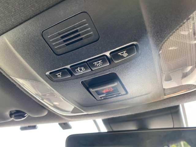 トヨタ カローラ スポーツ ハイブリッドG Z 兵庫県 2018(平30)年 10.8万km ブラッキッシュアゲハガラスフレーク 純正ナビ（AM/FM/BT)/・フルセグTV/ブラインドスポットモニター/追従付きクルーズコントロール/レーンアシスト/オートライト/ヘッドライトレベライザー/横滑り防止/ステアリングスイッチ/ビルトインETC/EVモード/ECOモード/ドライブレコーダー/純正マット/SOS