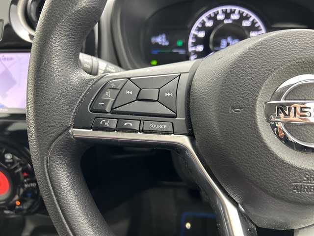 日産 ノート e－パワー X 三重県 2018(平30)年 3.7万km ブリリアントホワイトパール /禁煙車//純正ナビ//エマージェンシーブレーキ　//レーンキープアシスト　//アラウンドビューモニター　//インテリジェントスマートルームミラー　//前後コーナーセンサー　//ＬＥＤ　//ＥＴＣ　//ＤＶＤ再生　//Ｂｌｕｅｔｏｏｔｈ