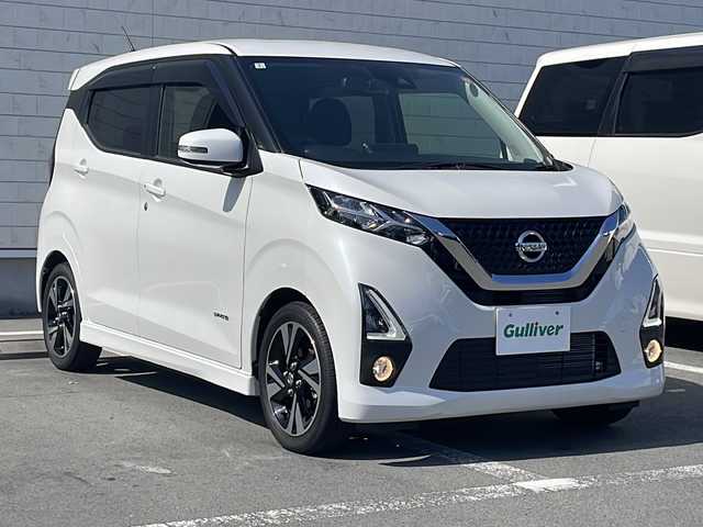 日産 デイズ ハイウェイスターG ターボ 静岡県 2020(令2)年 1.7万km ホワイトパール 純正8インチナビ/地デジTV/純正CD/DVD/Bluetooth/バック/全周囲カメラ/衝突軽減ブレーキ/純正15インチAW/LEDヘッドライト/オートライト/スマートキー/スペアキー