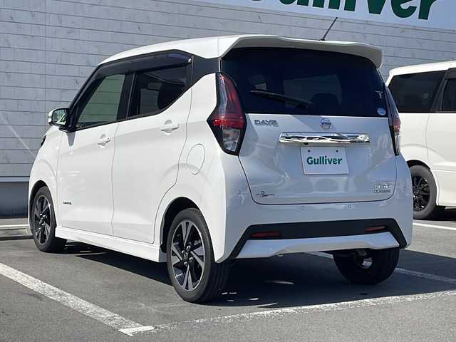 日産 デイズ ハイウェイスターG ターボ 静岡県 2020(令2)年 1.7万km ホワイトパール 純正8インチナビ/地デジTV/純正CD/DVD/Bluetooth/バック/全周囲カメラ/衝突軽減ブレーキ/純正15インチAW/LEDヘッドライト/オートライト/スマートキー/スペアキー