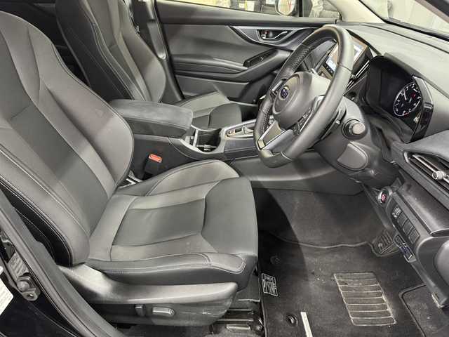スバル レヴォーグ 1．8GT 三重県 2023(令5)年 3.7万km クリスタルブラックシリカ ガソリン・ターボ/AWD/MTモード付フロアCVT/純正 9インチナビ CN-FX910D/（FM/AM/CD/DVD/Blu-ray/TV/USB/iPod/SD/MEMORY MUSIC/HDMI/Bluetooth/CarPlay/AndroidAuto）/リヤビューモニター＆フロント・サイドビューカメラ（助手席側）/ETC/アイサイトX/アイサイト コアテクノロジー/・プリクラッシュブレーキ（前方・前側方）/・後退時ブレーキアシスト（後方パーキングセンサー）/・AT誤発進・誤後進抑制制御/・ツーリングアシスト/・全車速追従機能付定速クルーズコントロール/・スバルリヤビークルディテクション（SRVD：後側方警戒支援システム）/・車線逸脱抑制・警報・ふらつき警報/・先行車発進お知らせ機能/・青信号お知らせ機能/・アイサイトアシストモニター/装備/・シートヒーター（D/N）/・運転席パワーシート（10way）/・左右独立オートエアコン/・オートライト/・ステアリング連動ヘッドライト（SRH）/・LED ヘッドライト＆前後フォグライト/・ハイビームアシスト/・オートワイパー/・電子パーキングブレーキ＆ビークルホールド/・パドルシフト/・純正17inAW/・スマートキーx2/など