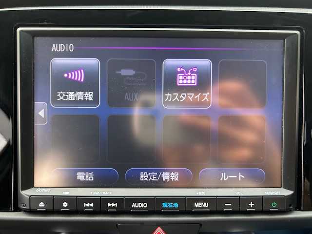 ホンダ フィット e:HEVクロスター 青森県 2020(令2)年 7.2万km プラチナホワイトパール 純正ナビフルセグ/（VXM-205VFEI）/バックカメラ/ＬＥＤヘッドライト/寒冷地仕様/スマートキー/スペアキー/ETC/Ｈｏｎｄａ　ＳＥＮＳＩＮＧ/サイドエアバック/カーテンエアバック/純正１６ＡＷ夏/純正１５冬タイヤ積み込み/ルーフレール/カーテンエアバック/サイドエアバック