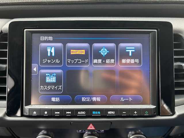 ホンダ フィット e:HEVクロスター 青森県 2020(令2)年 7.2万km プラチナホワイトパール 純正ナビフルセグ/（VXM-205VFEI）/バックカメラ/ＬＥＤヘッドライト/寒冷地仕様/スマートキー/スペアキー/ETC/Ｈｏｎｄａ　ＳＥＮＳＩＮＧ/サイドエアバック/カーテンエアバック/純正１６ＡＷ夏/純正１５冬タイヤ積み込み/ルーフレール/カーテンエアバック/サイドエアバック